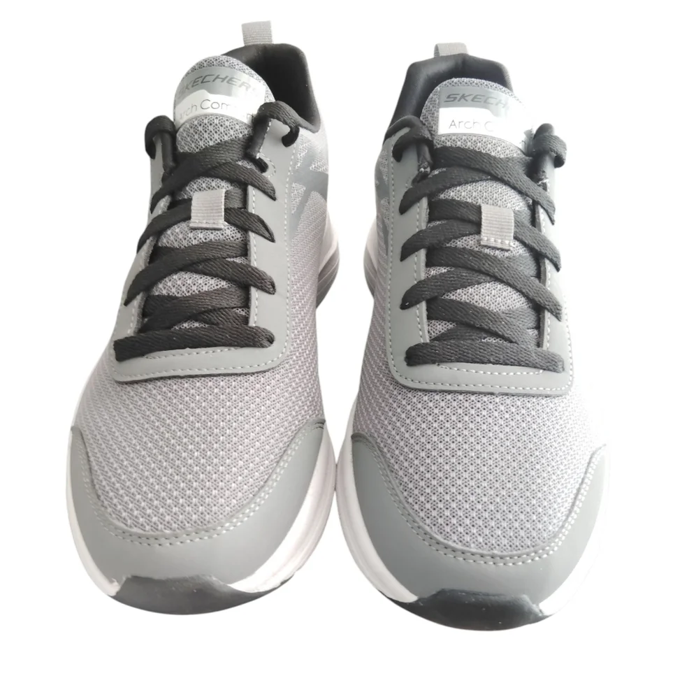 Skechers Men's Arch Comfort Gray‎ and Black Sneakers Sz 10
